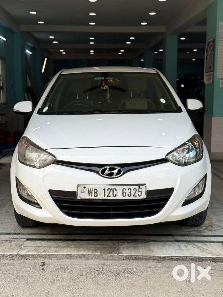 Hyundai I20 2009-2011 Magna, 2013, Petrol
