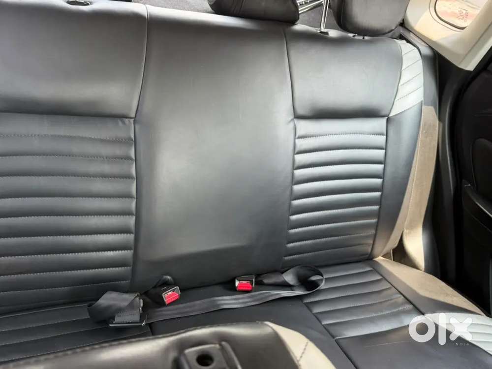 Maruti Brezza Vxi 2020