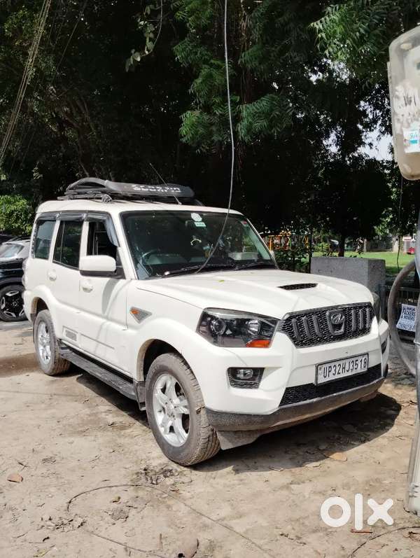 Mahindra Scorpio 2016