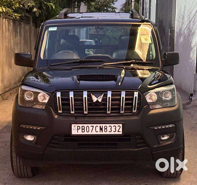 Mahindra Scorpio Classic, 2026, Diesel