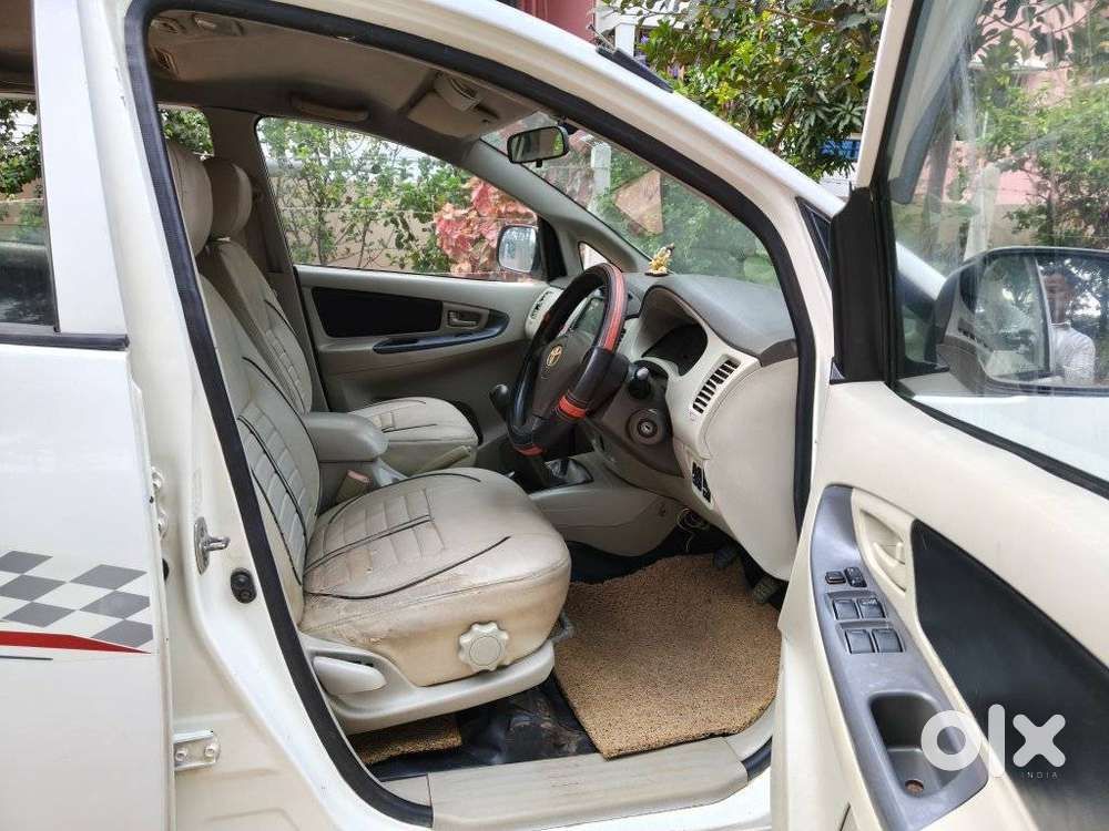 Toyota Innova 2009-2011 2.0 G4 Petrol 8-seater, 2009, Diesel