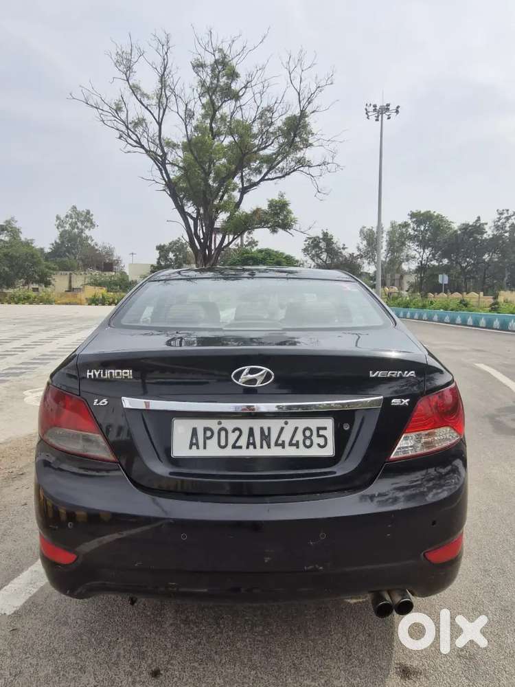 Doctor Vehicle Showroom Track - Hyundai Verna 2012 Well Maintained -