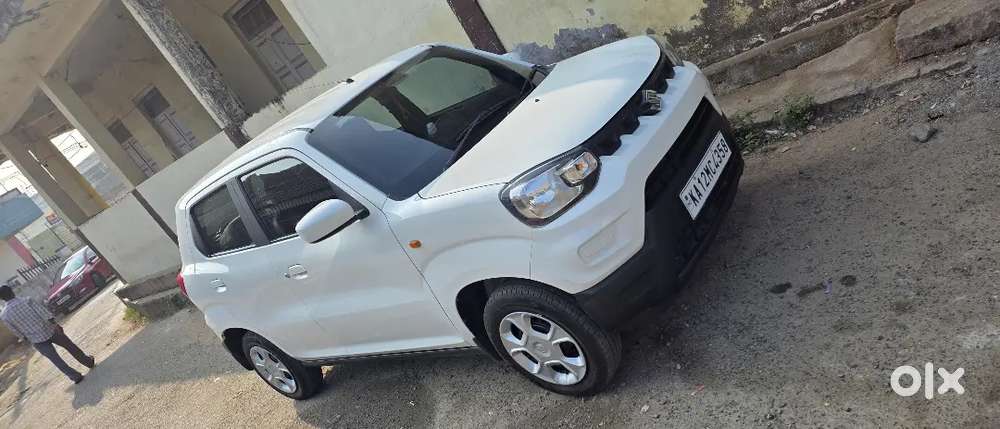 Maruti S-presso Vxi 2025