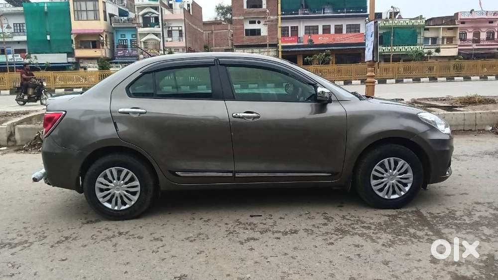 Maruti Suzuki Dzire 1.2 Vxi Cng, 2024, Cng & Hybrids