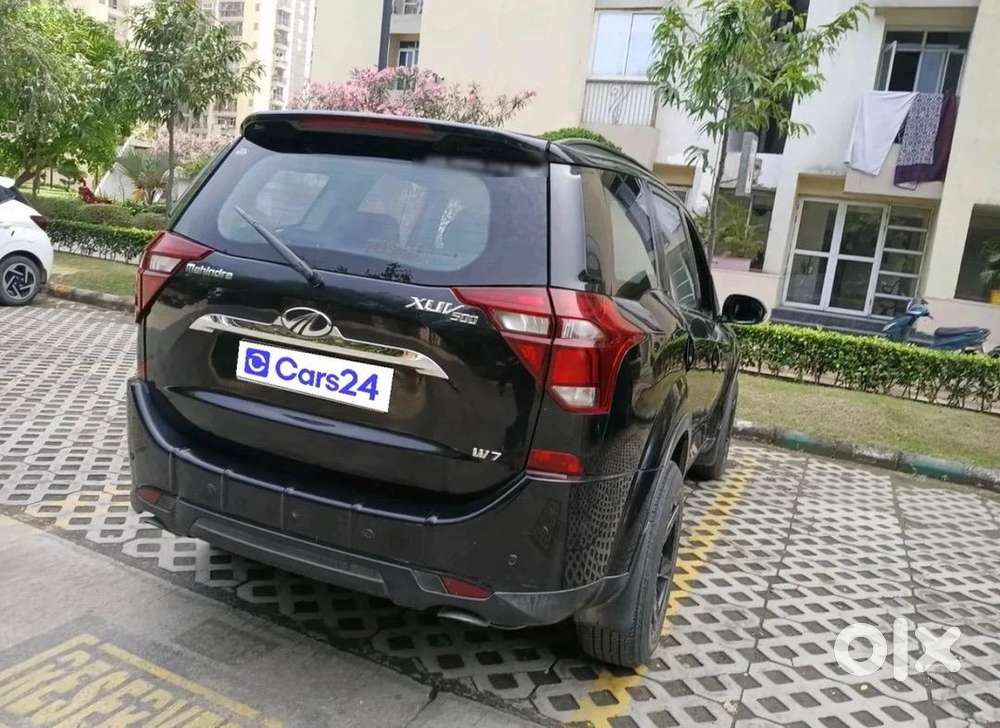 Mahindra Xuv500 Diesel 89000 Km Driven