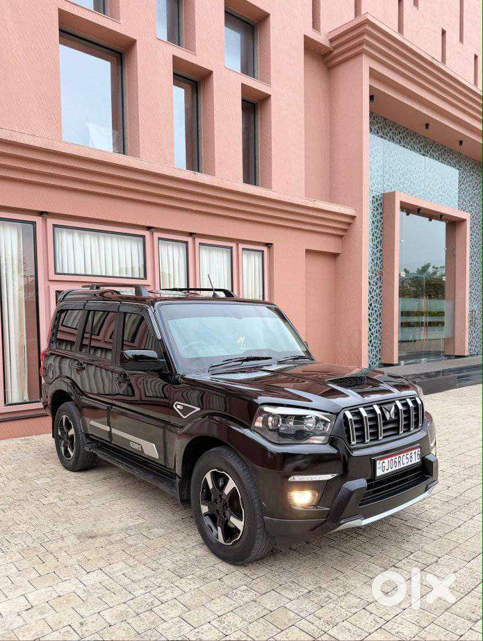 Mahindra Scorpio S11 Mt 7s, 2025, Diesel