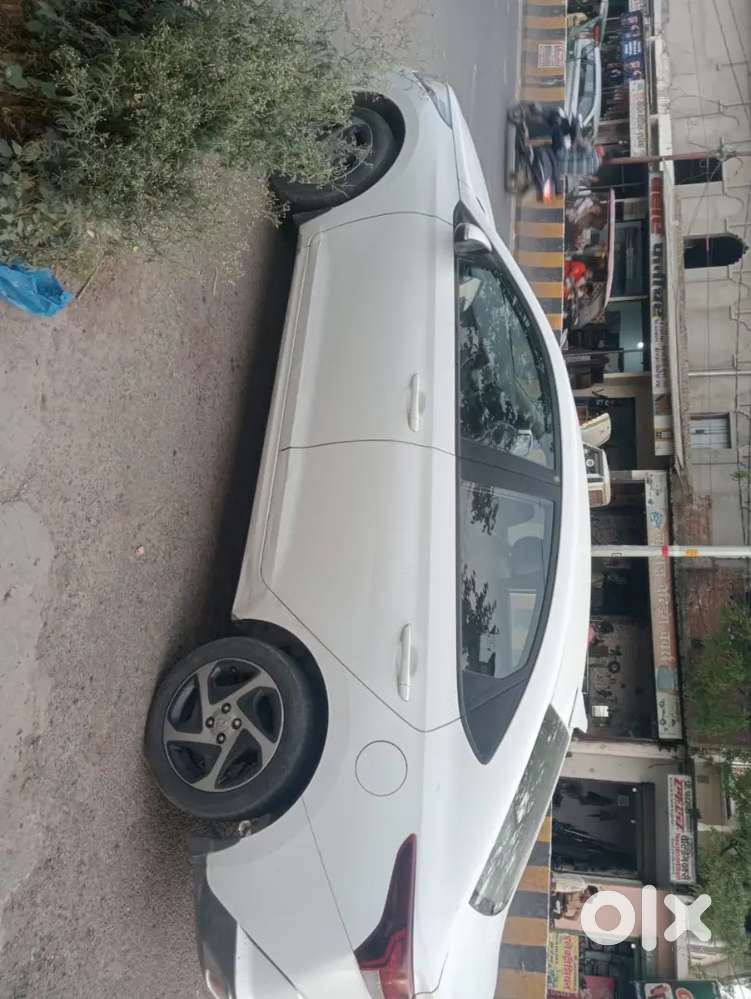 Hyundai Varna S+
