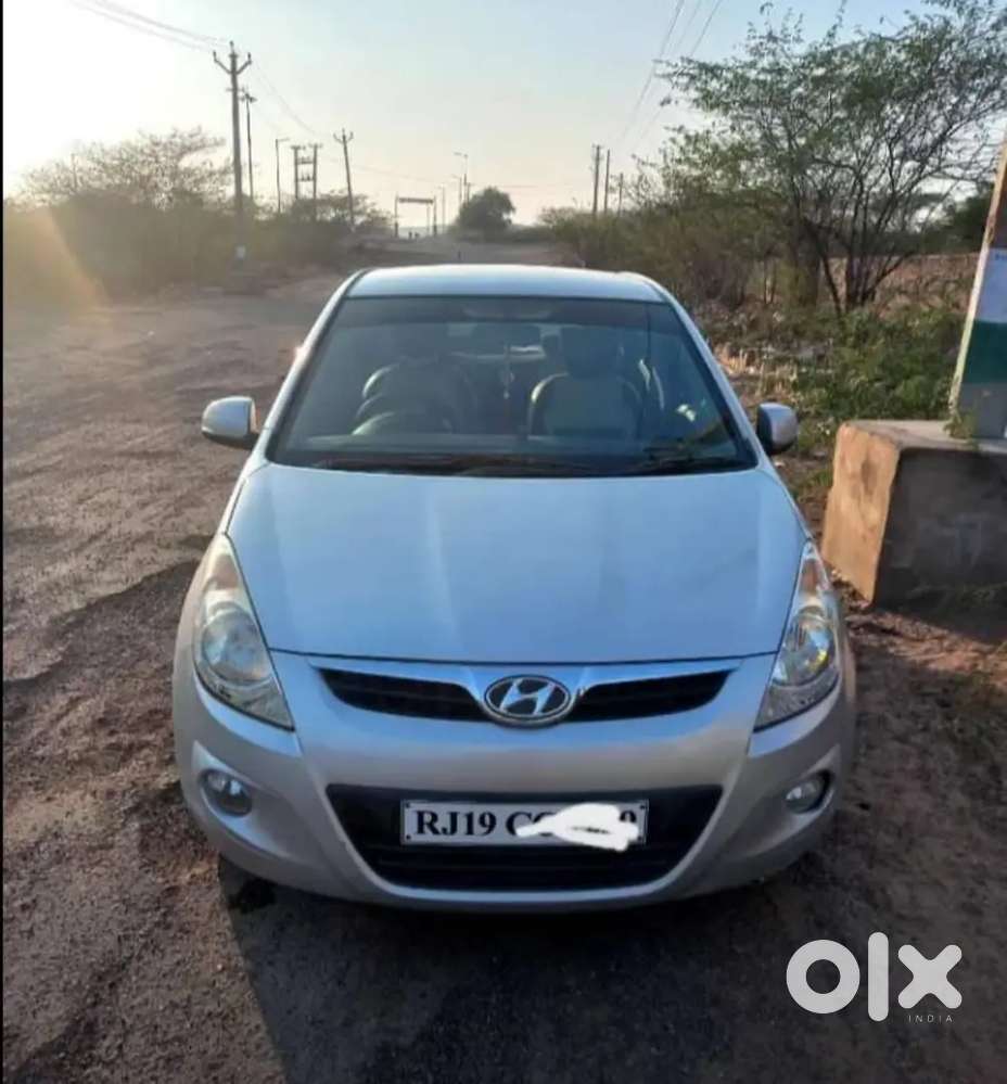 Hyundai I20 Asta Petrol 2011