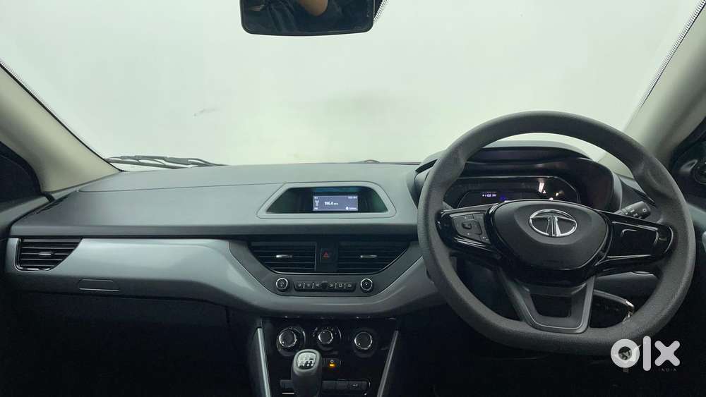 Tata Nexon 1.2 Revotron Xm (s), 2022, Petrol