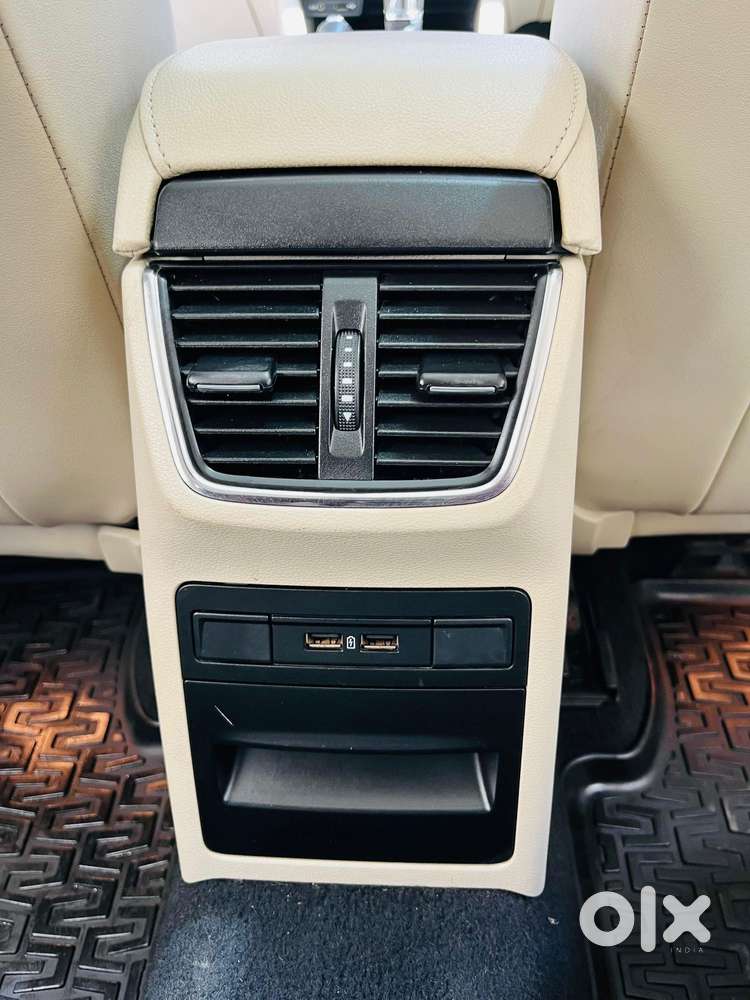 Skoda Octavia 1.8 Tsi At L K, 2018, Petrol