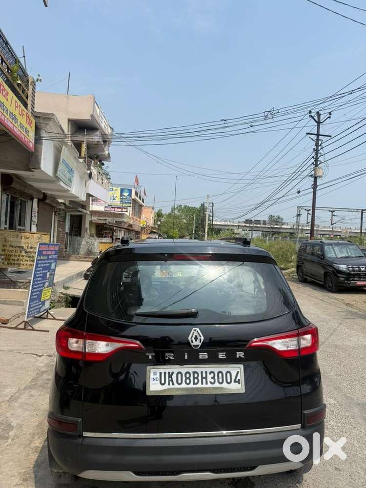 Renault Triber 2025 Petrol Variant Rxt