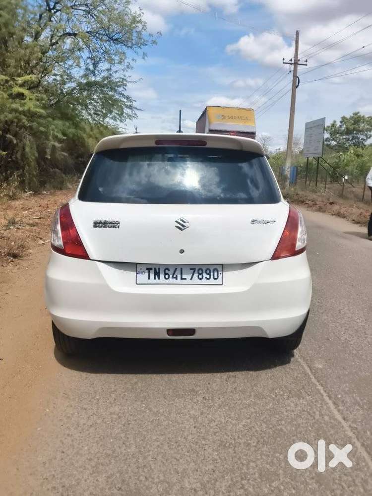 Maruti Suzuki Swift Vxi With Abs, 2016, Petrol