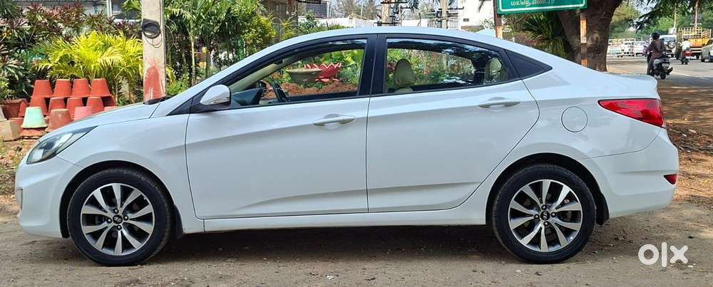 Hyundai Verna Fluidic 1.6 Crdi Sx, 2014, Diesel