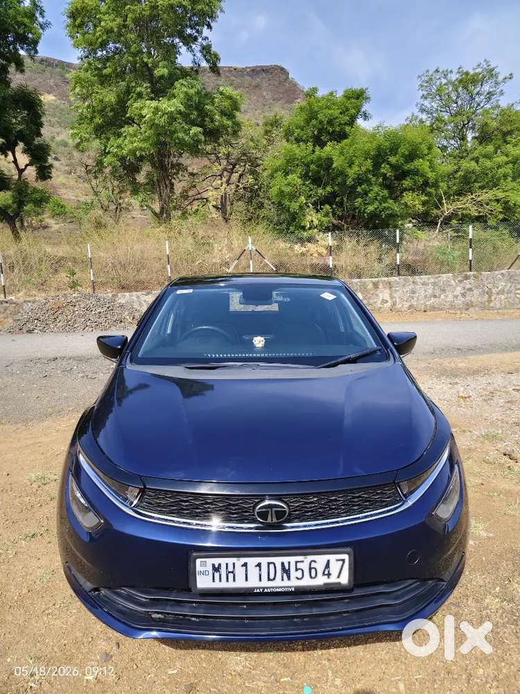 Tata Altroz 2024 Cng & Hybrids 35800 Km Driven