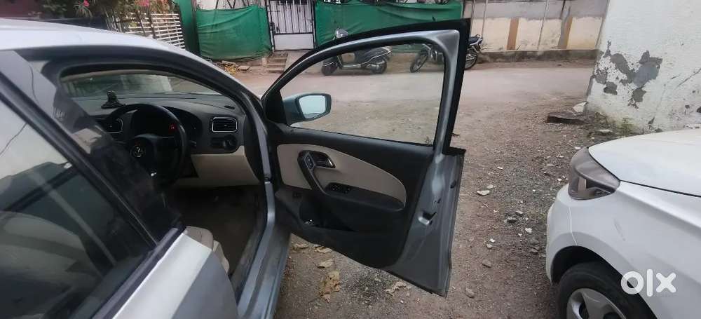 Volkswagen Vento 2013 Petrol 81000 Km Driven