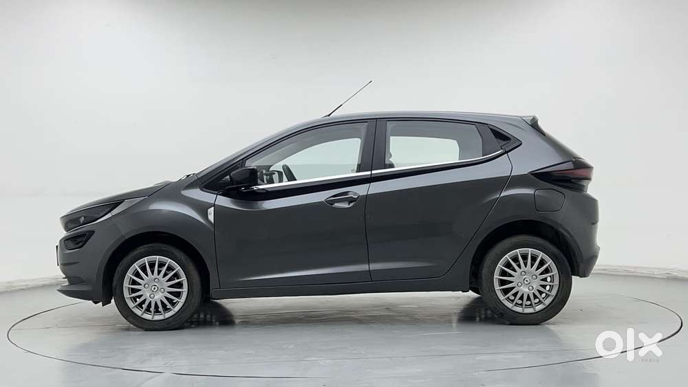 Tata Altroz 1.2 Xm Plus, 2022, Petrol
