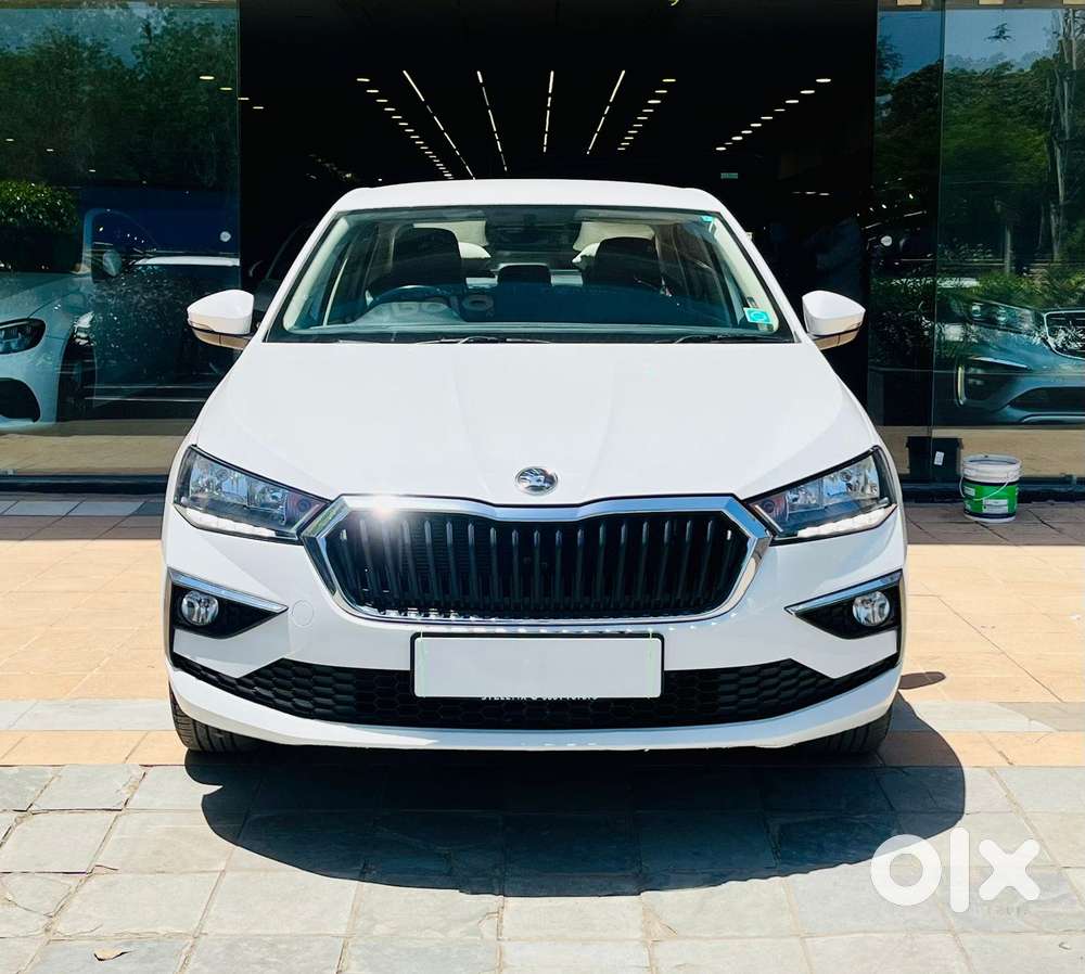 Skoda Slavia Ambition 1.5l Tsi Dsg, 2024, Petrol