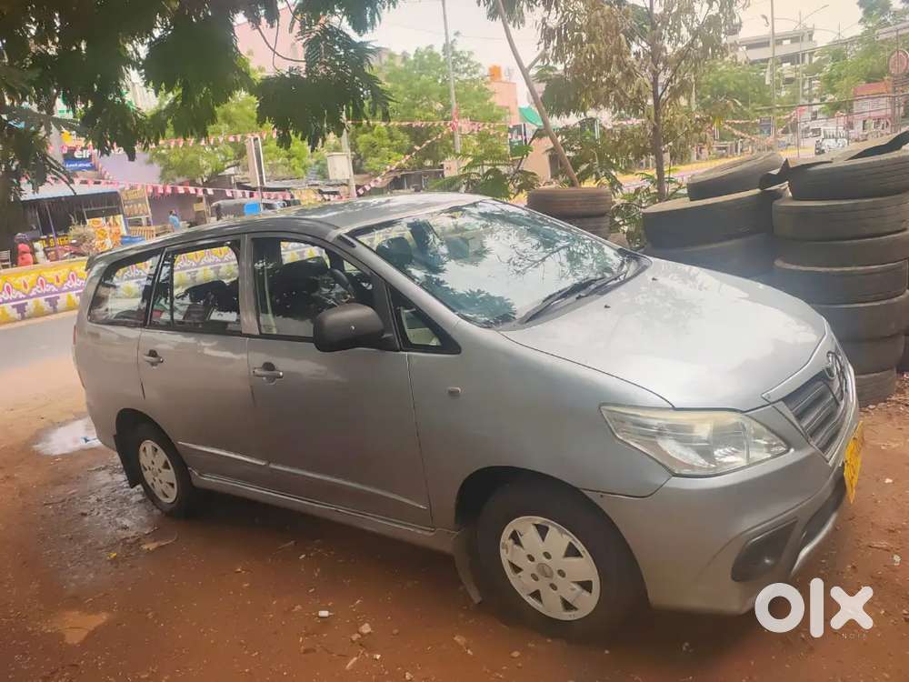 Toyota Innova 2016 Diesel Well Maintained