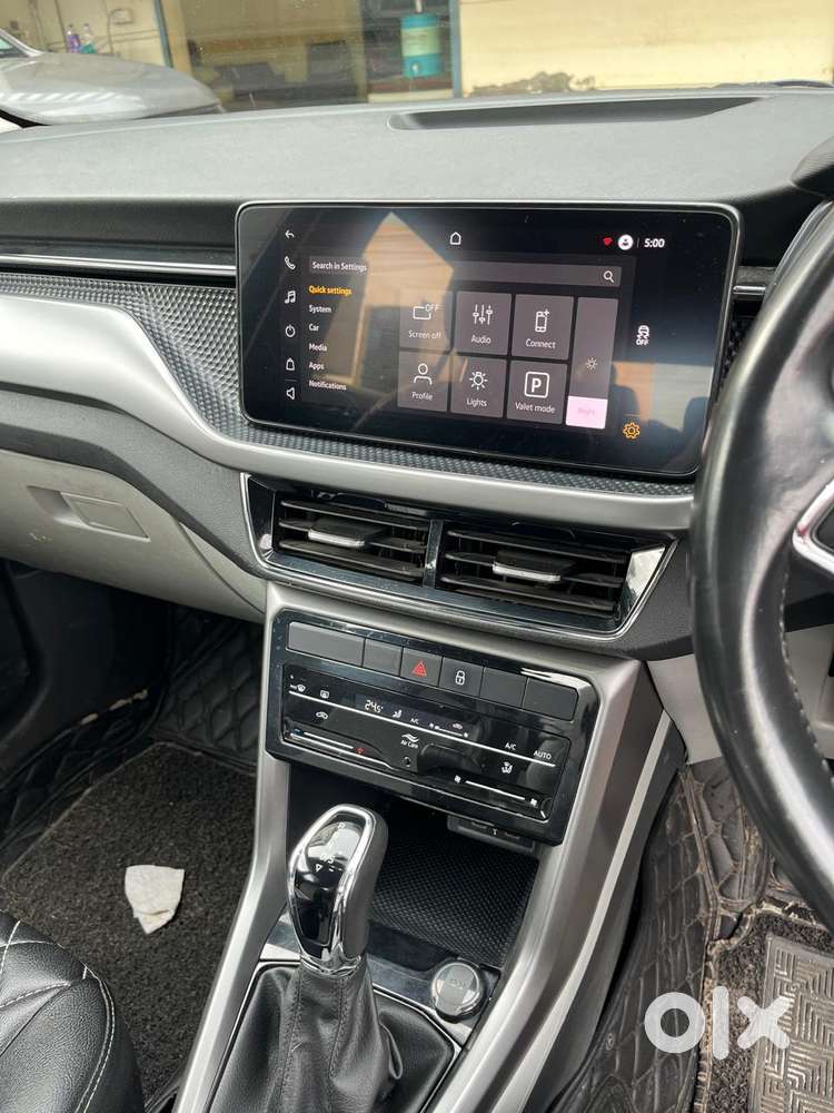 Skoda Kushaq 1.0 Tsi Style At, 2022, Petrol