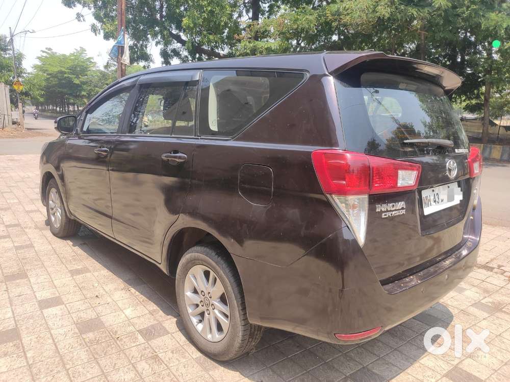 Toyota Innova Crysta G 8 Str, 2016, Diesel