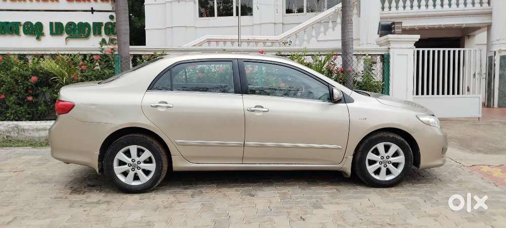 Toyota Corolla Altis 1.8 Vl, 2010, Petrol