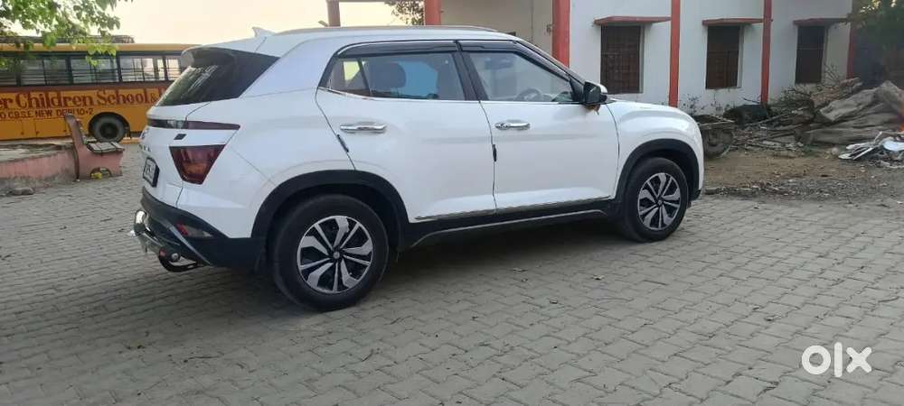 Gadi New Condition Mein Hai