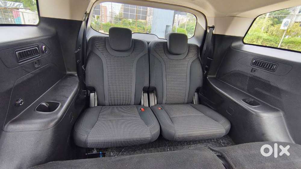 Mahindra Xuv700 2.2 Ax 5 Diesel Mt 7 Str, 2024