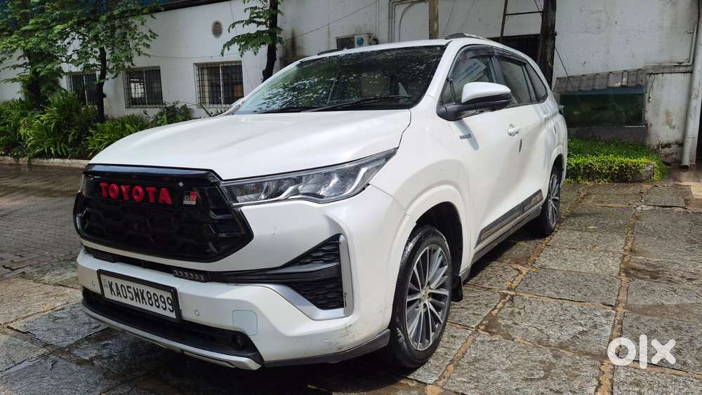 Toyota Innova Hycross 2.0 Vx Hybrid 7 Str, 2024, Petrol