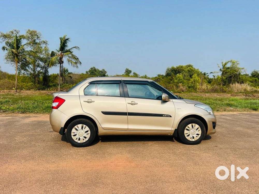 Maruti Suzuki Swift Dzire 1.2 Vxi Bsiv, 2013, Petrol