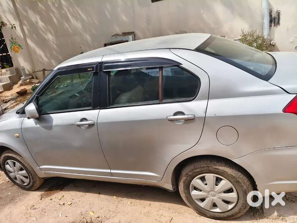 Maruti Suzuki Dzire 2010 Petrol 195000 Km Driven