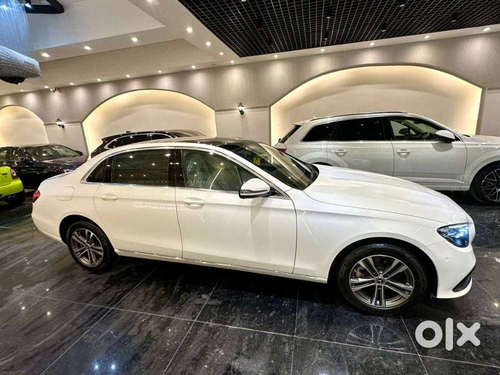 Mercedes-benz E-class 1.9 E220d Avantgarde, 2022, Diesel