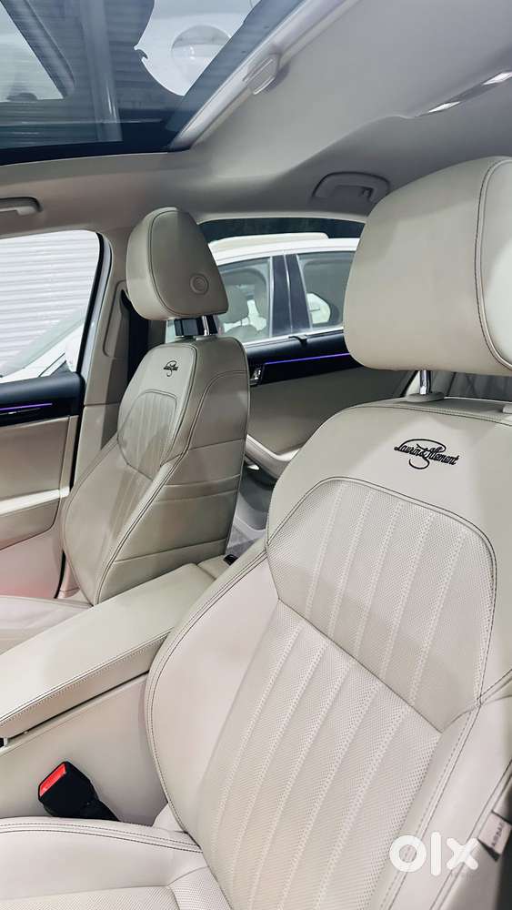 Skoda Superb 2.0 Tsi At L&k, 2021, Petrol