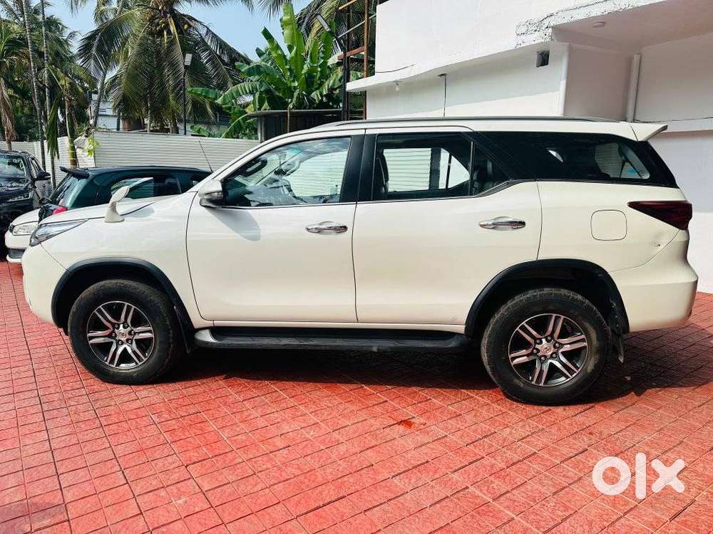 Toyota Fortuner 4x2 At 2.8 Diesel, 2018, Diesel