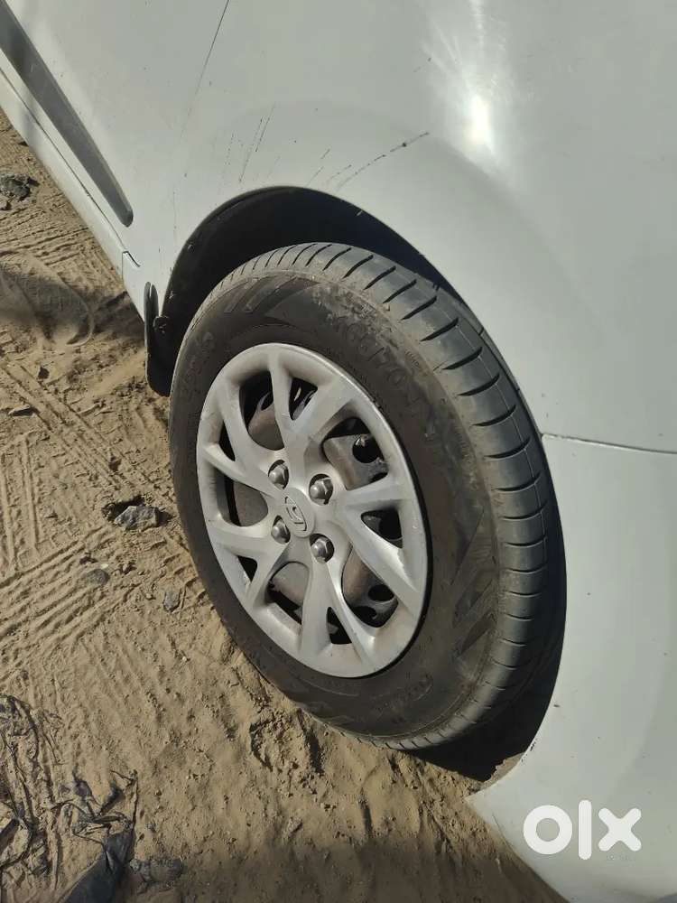 Hyundai Grand I10 Sportz 2018 , New Tyres , Fully Maintained