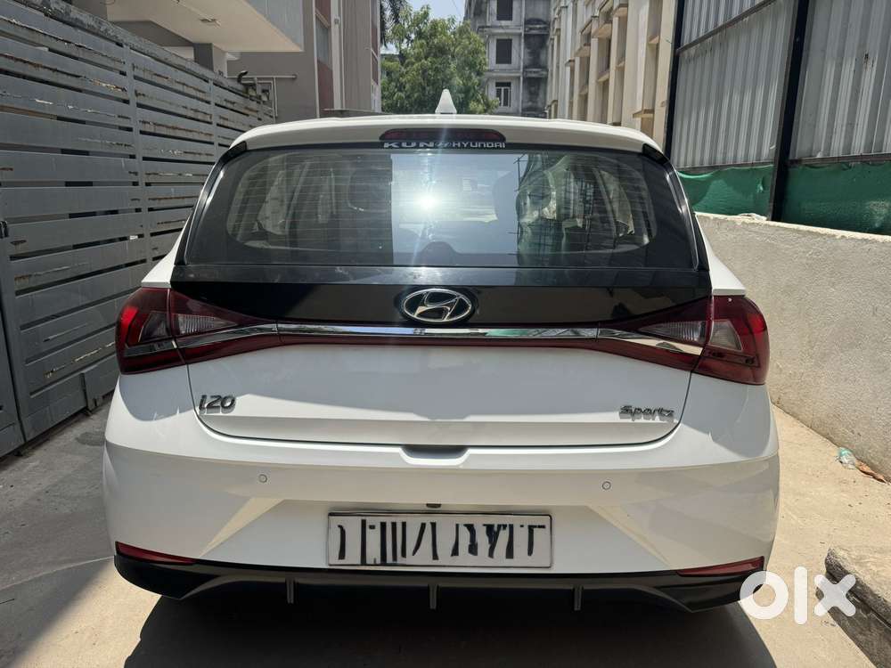 Hyundai I20 Sportz 1.2 Ivt, 2021, Petrol