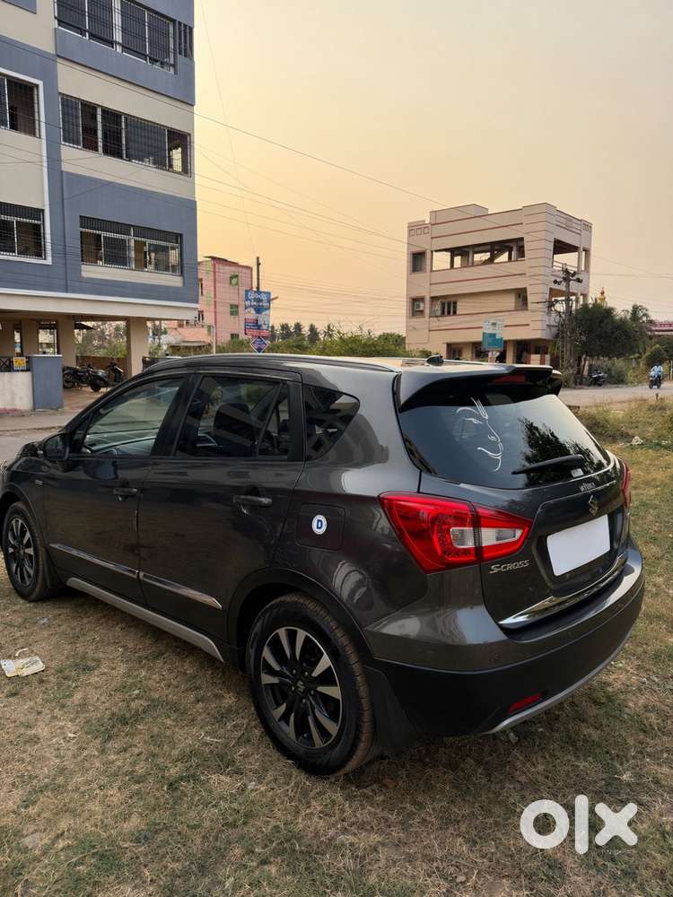 Well Maintained S Cross 2018 Top Model