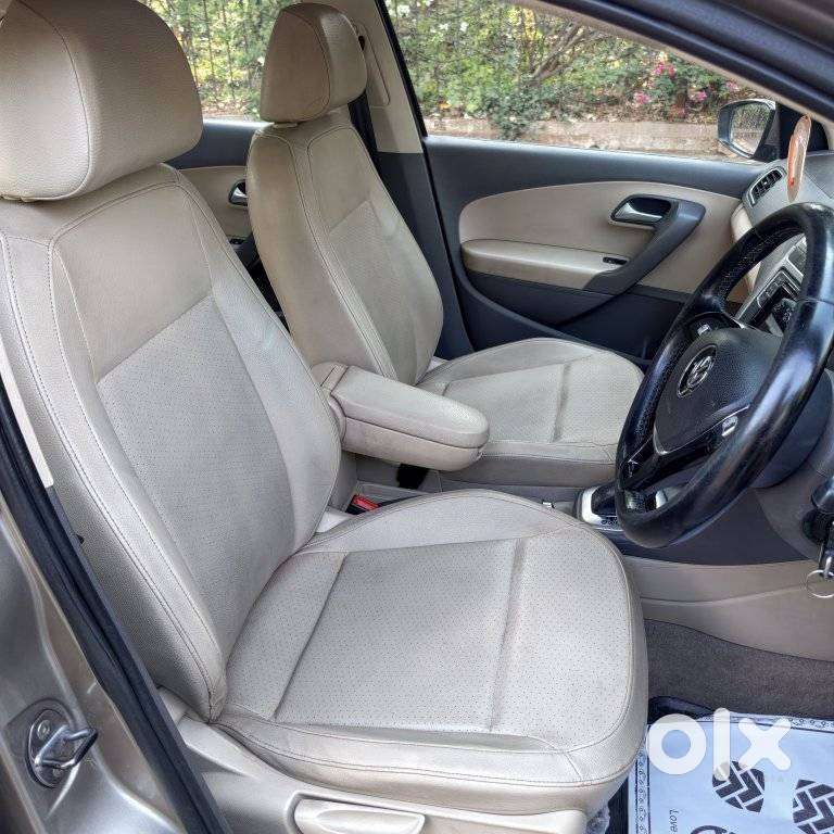 Volkswagen Vento 1.2 Tsi Highline At, 2017, Petrol