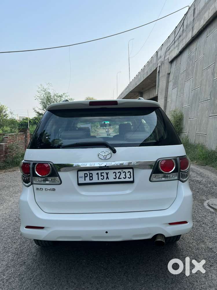 Toyota Fortuner 3.0 4x2 Mt, 2015, Diesel