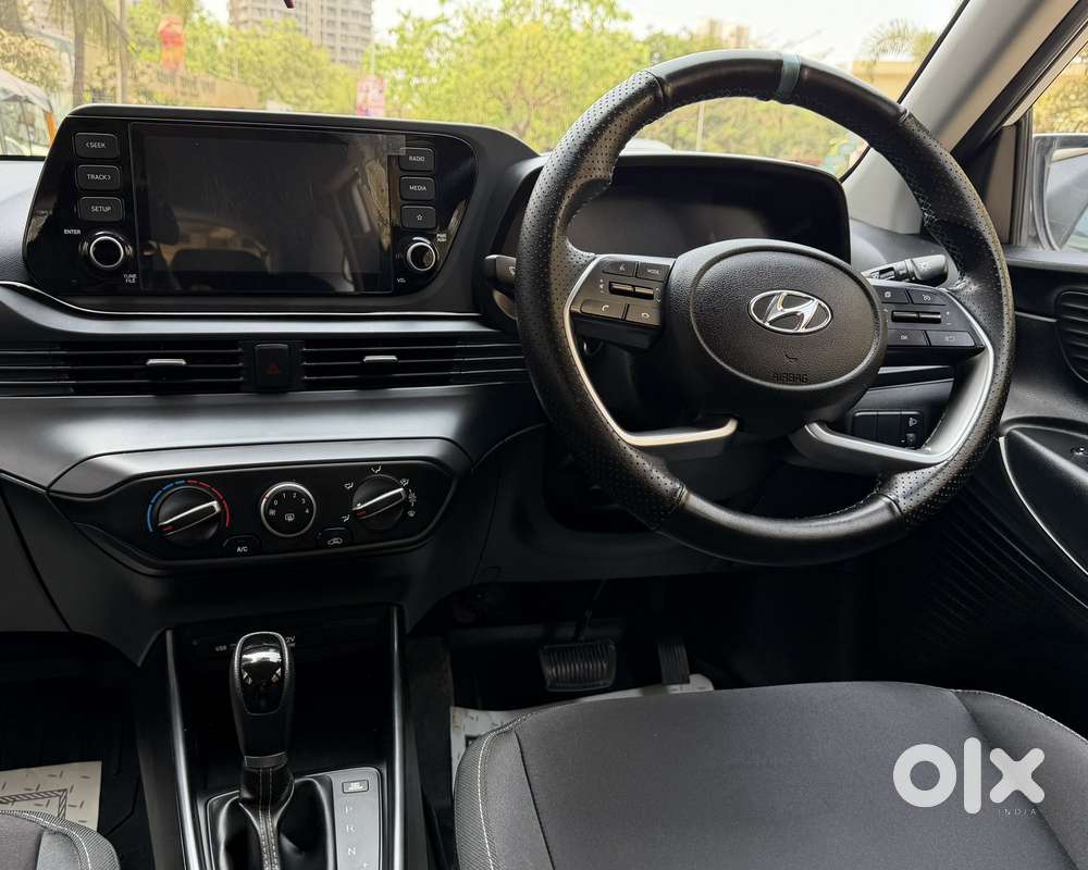 Hyundai I20 Sportz 1.2 Ivt, 2023, Petrol