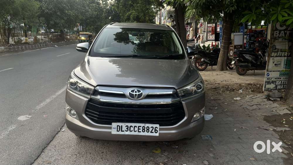 Toyota Innova Crysta 2.8 Zx At, 2016, Diesel