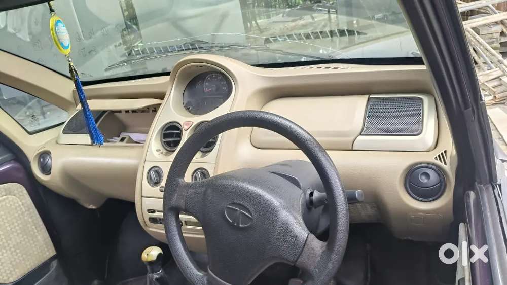 Tata Nano Twist Xt 2014