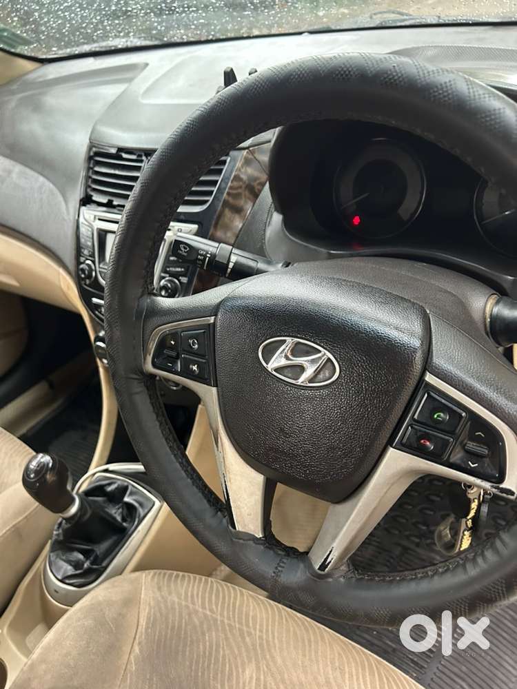 Hyundai Fluidic Verna 2012