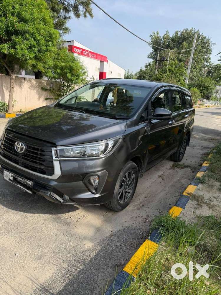 Toyota Innova Crysta 2.8 Gx At, 2022, Diesel