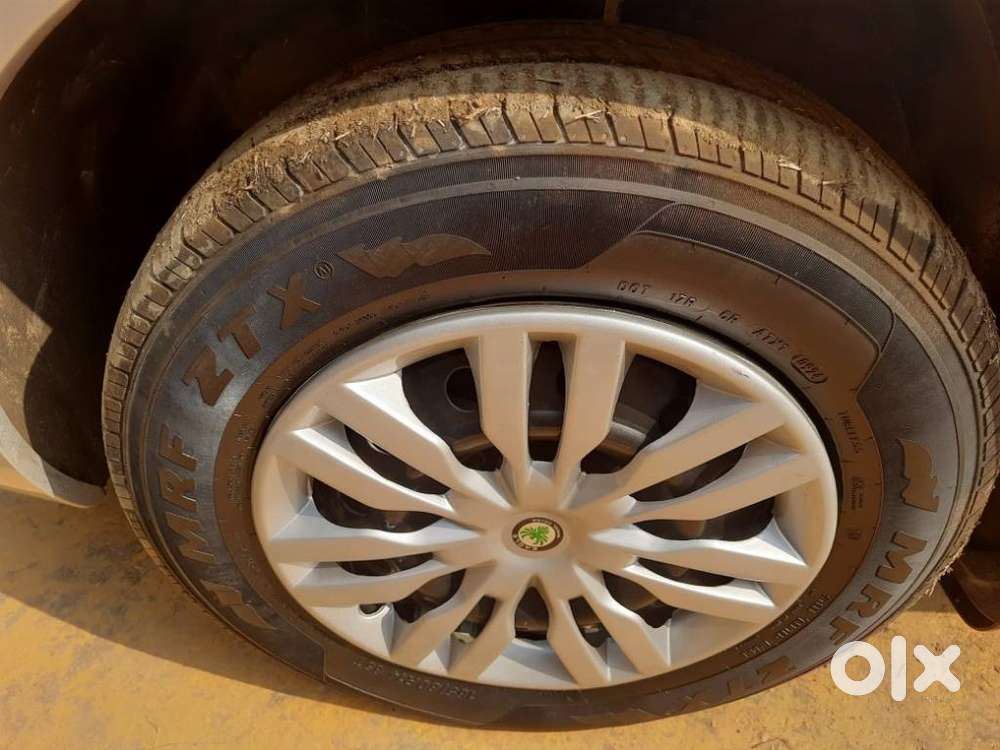 Maruti Suzuki Swift Amt Vxi, 2018, Petrol