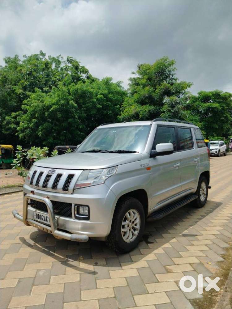 Mahindra Tuv 300 T8, 2017, Diesel