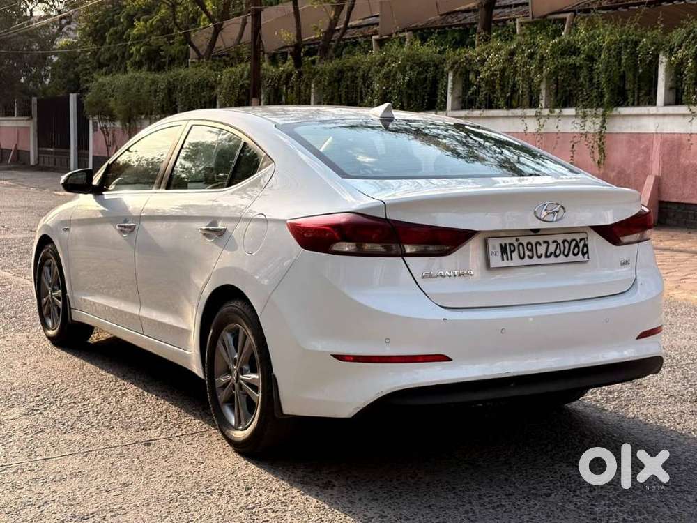 Hyundai Elantra 1.6 Sx Option At, 2018, Petrol