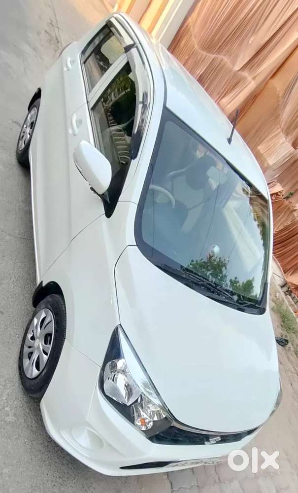 Maruti Suzuki Celerio 1.0 Vxi Amt, 2016, Petrol