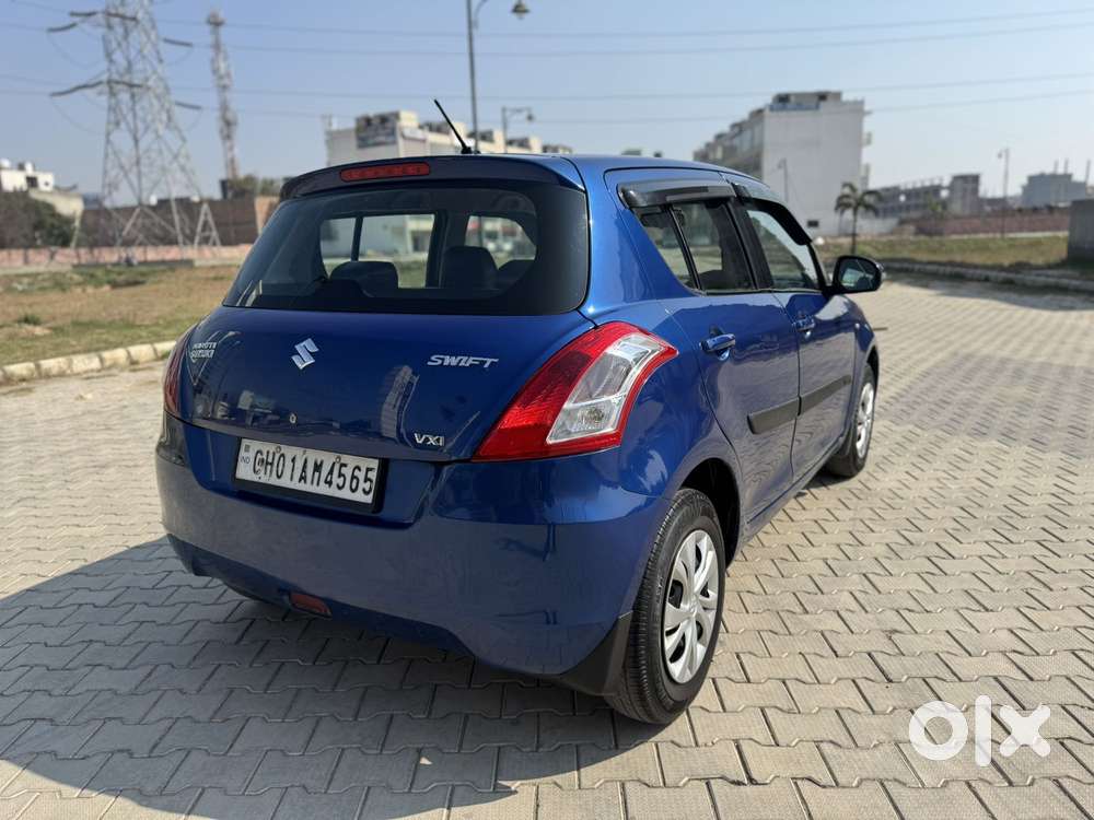 Maruti Suzuki Swift 2011-2014 Vxi, 2012, Petrol