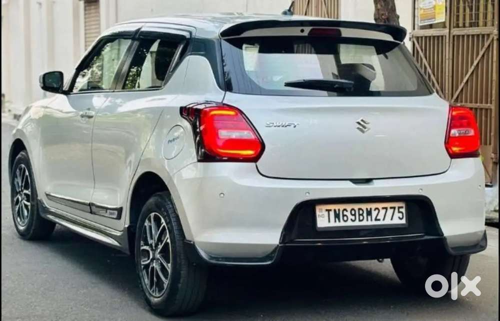 Maruti Suzuki Swift 2021