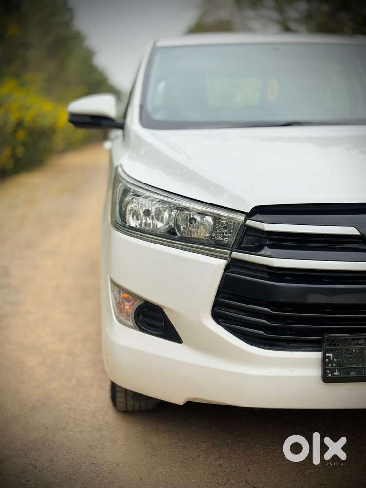 Toyota Innova Crysta 2.4 G Mt 7 Str, 2018, Diesel